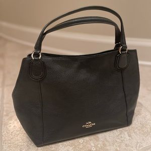 Authentic Pebble Leather Coach Purse.